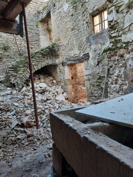 Travaux de rénovation d'une maison de village à Goult