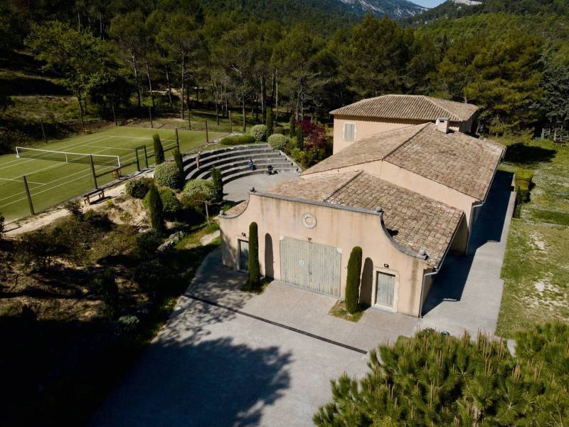Ménerbes dans le Luberon, un des plus beaux villages de France