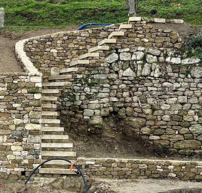 Ensemble escalier jardinière